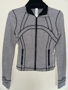 lululemon athletica Define Cropped Jacket in Herringbone